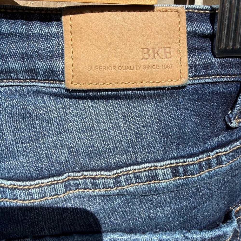 BKE Parker High Rise Distressed BOHO Denim Micro Cutoff Shorts Dark Wash Sz 25 - Picture 3 of 12